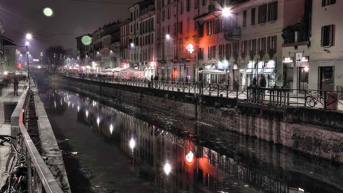 Milano Navigli di notte